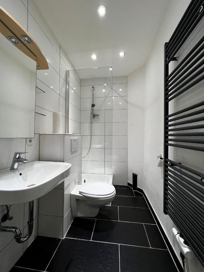 Erdgeschoss Wohnung Wiesbaden Stadtmitte 2 Zimmer Kueche Bad Εξωτερικό φωτογραφία