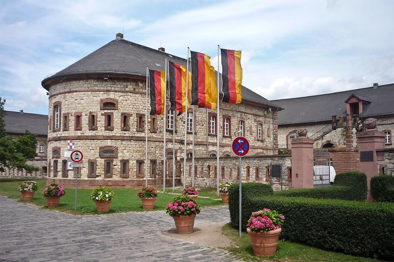 Erdgeschoss Wohnung Wiesbaden Stadtmitte 2 Zimmer Kueche Bad Εξωτερικό φωτογραφία